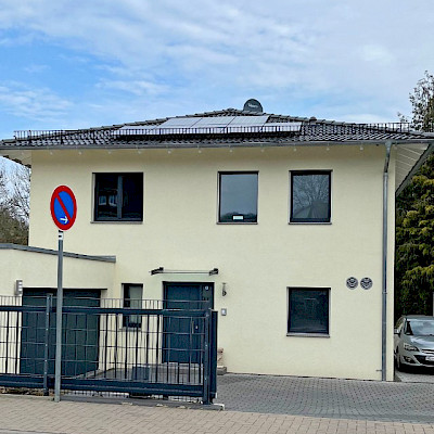 USINGEN - Michelbach, Freistehend, top-modern, beste Energetik!