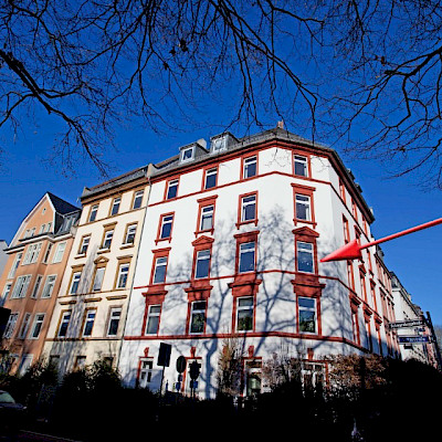 FRANKFURT/M., Beste NORDENDLAGE: 3-Z-ETW, 2.OG, sanierter Altbau!